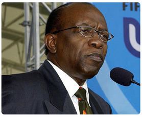 Futebol: Jack Warner demite-se de vice-presidente da FIFA